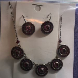 Liz Palacios necklace & Pierced earring set
